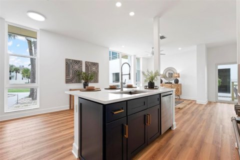 Copropriété à vendre à Venice, Floride: 2 chambres, 95.5 m2 № 2432667 - photo 14