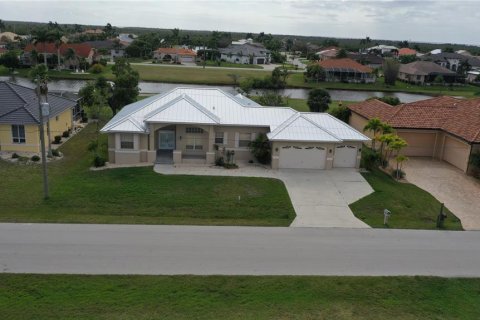 Casa en venta en Punta Gorda, Florida, 3 dormitorios, 199.55 m2 № 1509005 - foto 3