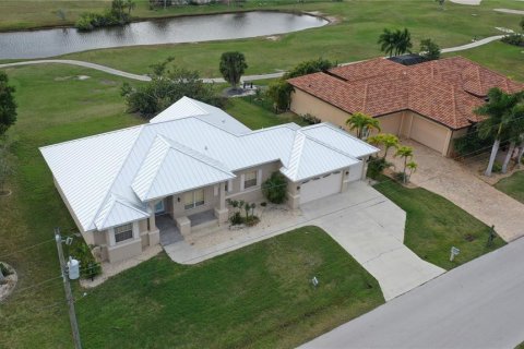 Casa en venta en Punta Gorda, Florida, 3 dormitorios, 199.55 m2 № 1509005 - foto 13
