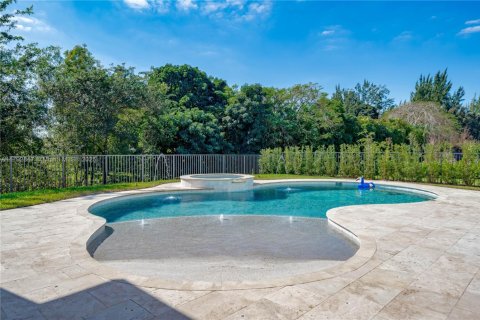 House in Southwest Ranches, Florida 7 bedrooms, 733.46 sq.m. № 1863658 - photo 19