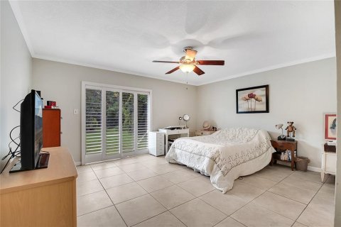 House in Longwood, Florida 5 bedrooms, 247.21 sq.m. № 1911593 - photo 22