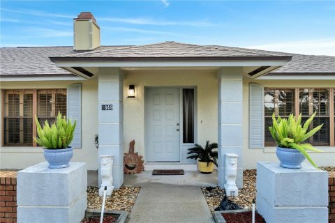 House in Longwood, Florida 5 bedrooms, 247.21 sq.m. № 1911593 - photo 4