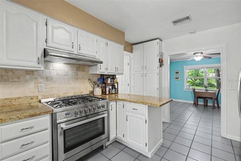 Villa ou maison à vendre à Seminole, Floride: 4 chambres, 182.74 m2 № 2304753 - photo 7