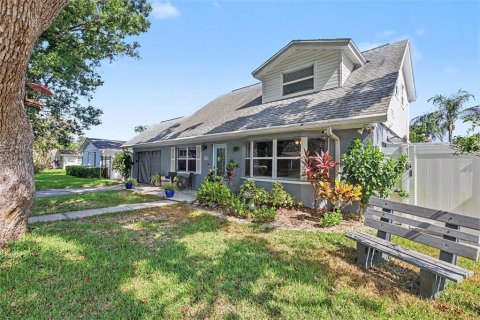 Villa ou maison à vendre à Seminole, Floride: 4 chambres, 182.74 m2 № 2304753 - photo 3