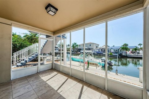 Condominio en venta en Dunedin, Florida, 2 dormitorios, 83.61 m2 № 1673243 - foto 11