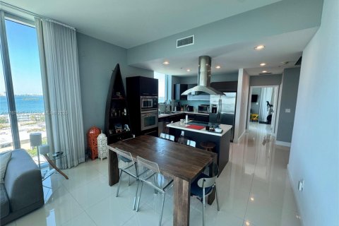 Condo in North Bay Village, Florida, 3 bedrooms  № 1862841 - photo 3