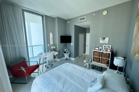 Condo in North Bay Village, Florida, 3 bedrooms  № 1862841 - photo 20