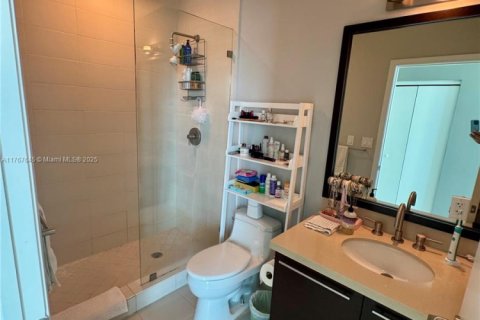 Condo in North Bay Village, Florida, 3 bedrooms  № 1862841 - photo 23