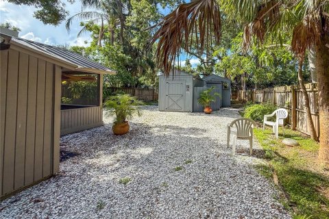 Commercial property in Sarasota, Florida 4 bedrooms, 69.86 sq.m. № 1877229 - photo 2