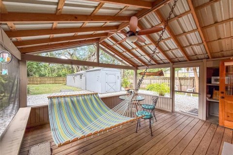 Commercial property in Sarasota, Florida 4 bedrooms, 69.86 sq.m. № 1877229 - photo 23