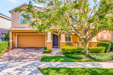 House in Casselberry, Florida 4 bedrooms, 303.79 sq.m. № 1157106 - photo 2