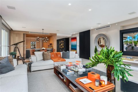 Condo in Miami Beach, Florida, 4 bedrooms  № 2016094 - photo 5