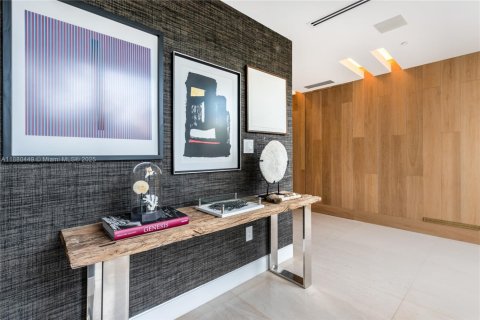 Condo in Miami Beach, Florida, 4 bedrooms  № 2016094 - photo 8