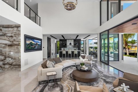House in Deerfield Beach, Florida 6 bedrooms, 689.33 sq.m. № 2081930 - photo 28