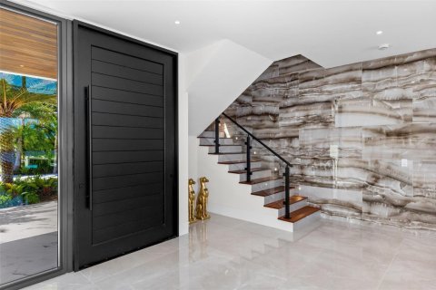 House in Deerfield Beach, Florida 6 bedrooms, 689.33 sq.m. № 2081930 - photo 10
