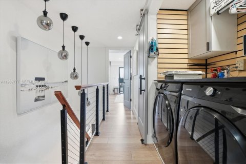 Condominio en venta en North Miami Beach, Florida, 2 dormitorios, 124.95 m2 № 2057550 - foto 13