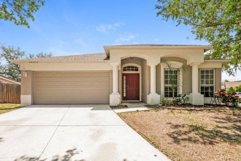 House in Riverview, Florida 3 bedrooms, 141.68 sq.m. № 2216507