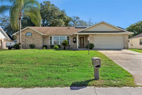 Villa ou maison à Deltona, Floride 4 chambres, 199 m2 № 2367524