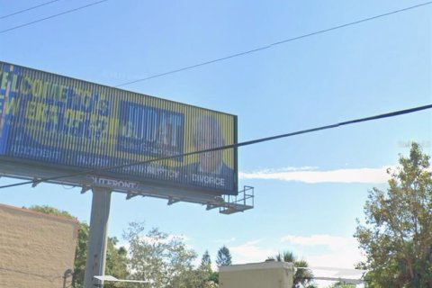 Propiedad comercial en venta en Bradenton, Florida, 178.56 m2 № 1883492 - foto 3