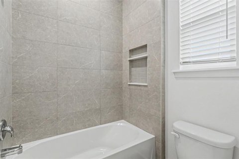Propiedad comercial en venta en Lakeland, Florida, 6 dormitorios, 336.03 m2 № 2225138 - foto 26