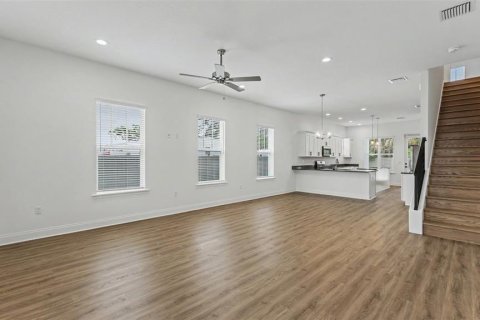 Propiedad comercial en venta en Lakeland, Florida, 6 dormitorios, 336.03 m2 № 2225138 - foto 4