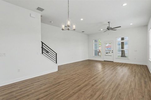 Propiedad comercial en venta en Lakeland, Florida, 6 dormitorios, 336.03 m2 № 2225138 - foto 5