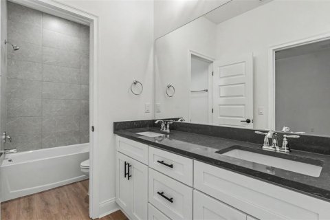 Propiedad comercial en venta en Lakeland, Florida, 6 dormitorios, 336.03 m2 № 2225138 - foto 25