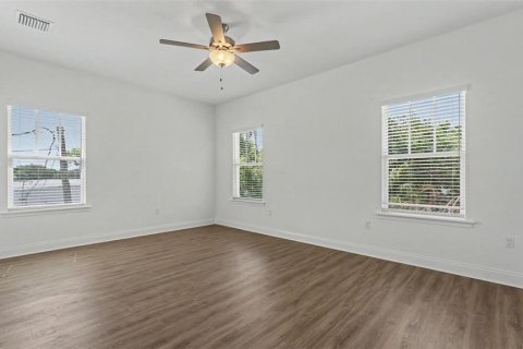 Propiedad comercial en venta en Lakeland, Florida, 6 dormitorios, 336.03 m2 № 2225138 - foto 16