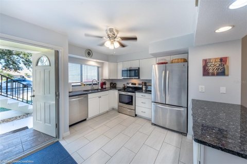 Copropriété à louer à Punta Gorda, Floride: 2 chambres, 94.48 m2 № 826387 - photo 11