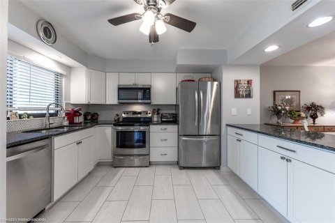 Copropriété à louer à Punta Gorda, Floride: 2 chambres, 94.48 m2 № 826387 - photo 7
