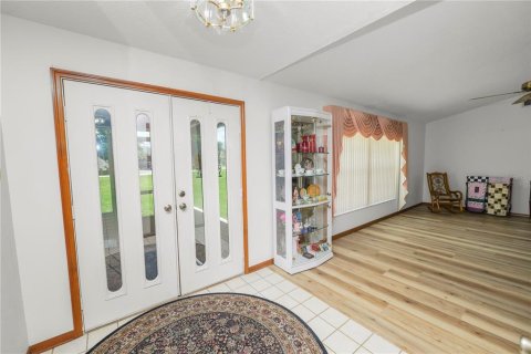 Casa en venta en Lakeland, Florida, 3 dormitorios, 190.91 m2 № 2151604 - foto 6