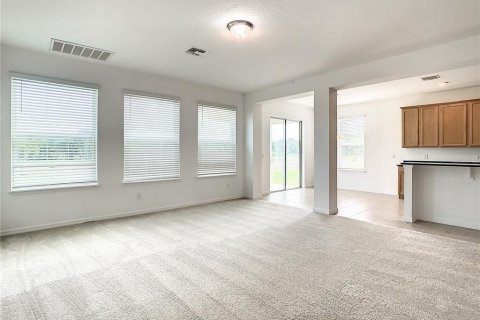 Casa en venta en Winter Garden, Florida, 6 dormitorios, 389.63 m2 № 1903560 - foto 19