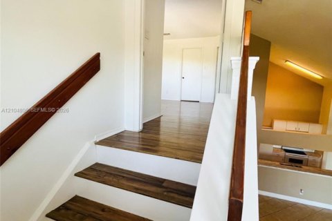Copropriété à vendre à Miami, Floride: 2 chambres, 100.71 m2 № 2416079 - photo 17