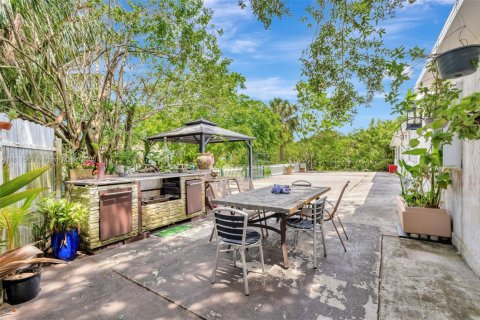 Villa ou maison à vendre à West Palm Beach, Floride: 3 chambres, 269.42 m2 № 1959950 - photo 27