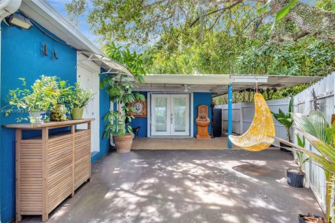 Villa ou maison à vendre à West Palm Beach, Floride: 3 chambres, 269.42 m2 № 1959950 - photo 16