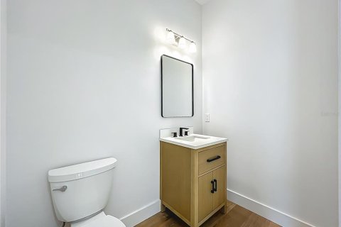 Casa en venta en Orlando, Florida, 4 dormitorios, 381.92 m2 № 1549336 - foto 6
