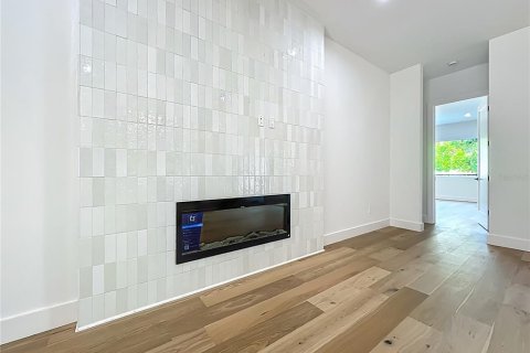 Casa en venta en Orlando, Florida, 4 dormitorios, 381.92 m2 № 1549336 - foto 11