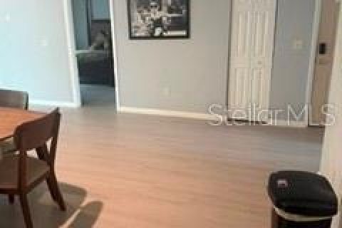 House in Ocala, Florida 2 bedrooms, 1439.15 sq.m. № 2214185 - photo 5