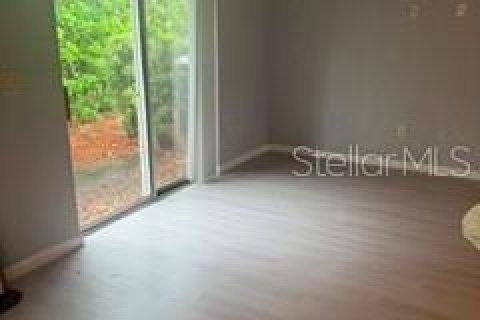 House in Ocala, Florida 2 bedrooms, 1439.15 sq.m. № 2214185 - photo 10