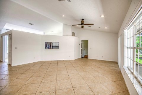 House in Jupiter, Florida 3 bedrooms, 153.1 sq.m. № 2187133 - photo 6