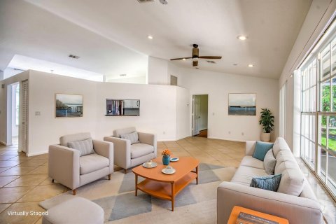House in Jupiter, Florida 3 bedrooms, 153.1 sq.m. № 2187133 - photo 5