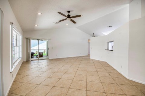 House in Jupiter, Florida 3 bedrooms, 153.1 sq.m. № 2187133 - photo 19