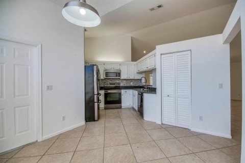 House in Jupiter, Florida 3 bedrooms, 153.1 sq.m. № 2187133 - photo 16
