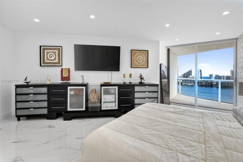 Купить кондоминиум в Авентура, Флорида 3 спальни, 229.47м2, № 2046851 - фото 21