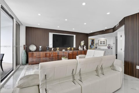 Купить кондоминиум в Авентура, Флорида 3 спальни, 229.47м2, № 2046851 - фото 9