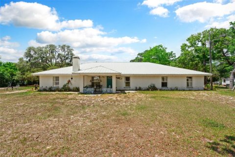Casa en venta en Homosassa, Florida, 5 dormitorios, 258.64 m2 № 1165755 - foto 1
