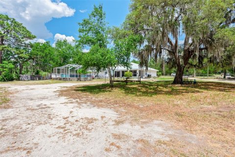 Casa en venta en Homosassa, Florida, 5 dormitorios, 258.64 m2 № 1165755 - foto 3