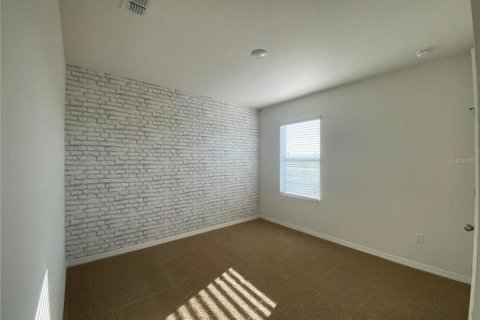 House in Kissimmee, Florida 5 bedrooms, 241.64 sq.m. № 1755023 - photo 16