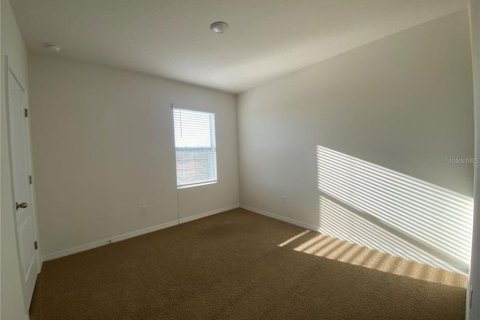 House in Kissimmee, Florida 5 bedrooms, 241.64 sq.m. № 1755023 - photo 17