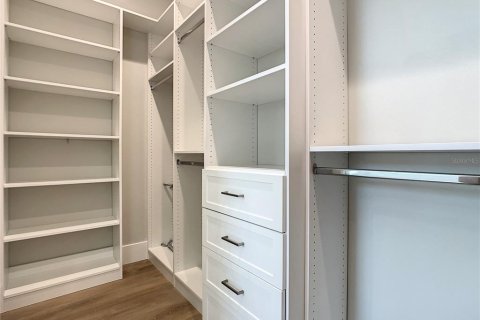 Снять в аренду квартиру в Нью-Смирна-Бич, Флорида 6 комнат, 226.03м2, № 1765424 - фото 18